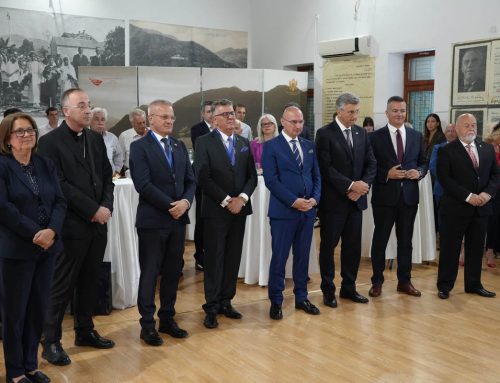 Plenković u Donjoj Lastvi: Hrvatska će nastaviti snažno podupirati Hrvate u Crnoj Gori